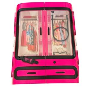 2015 Barbie Fashionistas Ultimate Closet Pink Portable Wardrobe Accessory Case